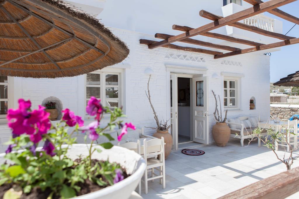 Hotel Begleri Antiparos by Eksteriør billede